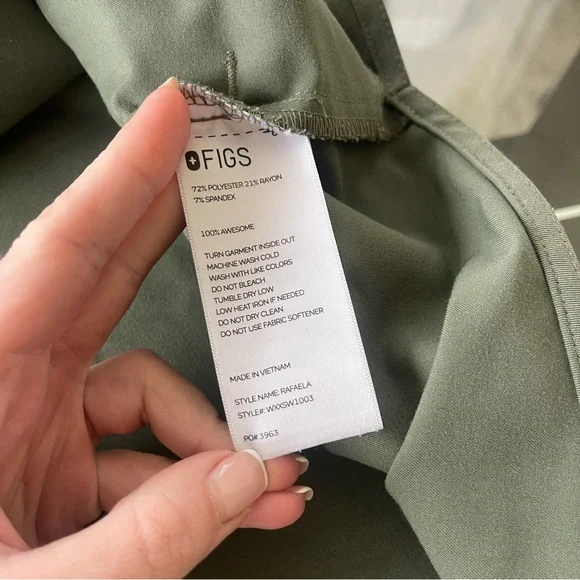 Figs Women Scrub Top 2XL XXL Green Rafaela Oversized Sleeveless Nurse WXXSW1003 - Picture 8 of 8